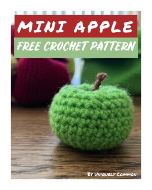 Mini Apple (Free Crochet Pattern)